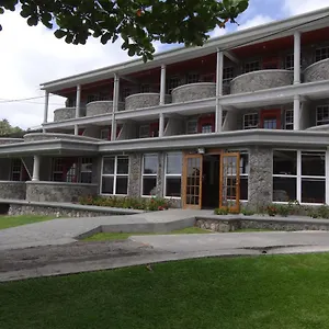 Hotel Spring Garden, Biabou